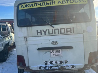 Hyundai county bus