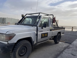 TOYOTA Landcruiser 79